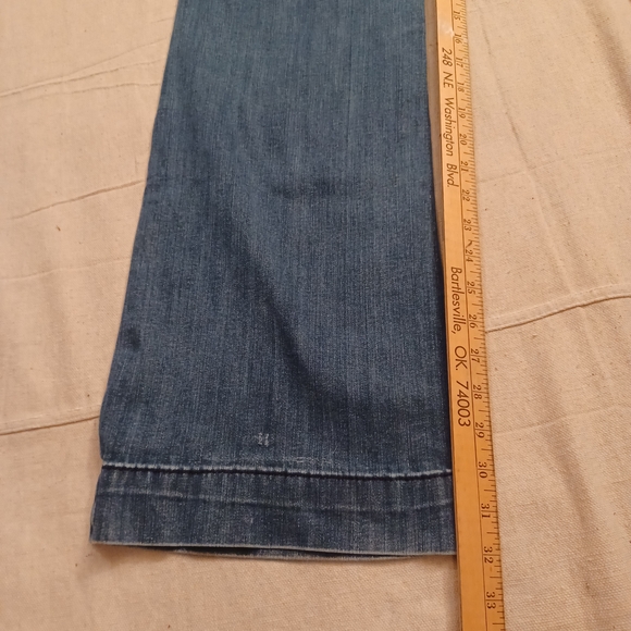 Ariat Distressed Denim Trouser Jeans Women's Size 31 Long - Picture 10 of 11